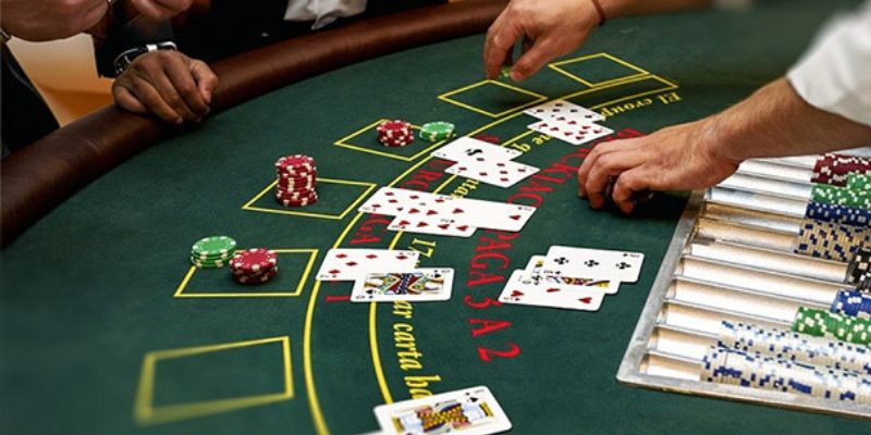 Nên biết cách đánh Poker